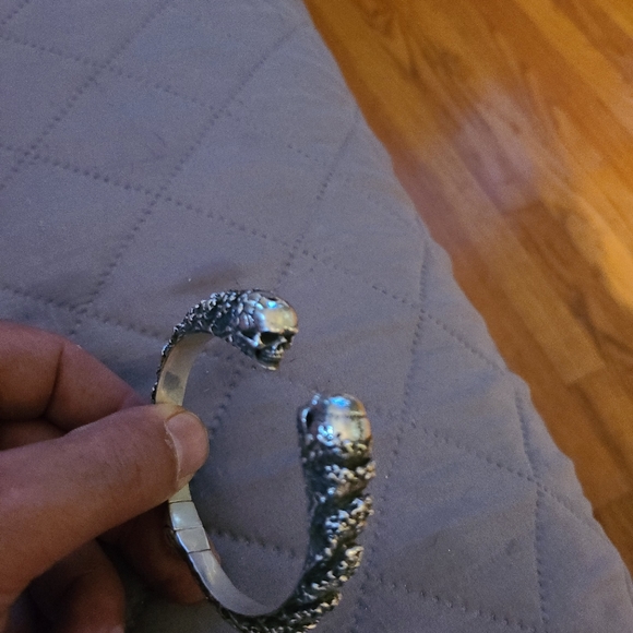 Dead wake bracelet - Picture 4 of 4